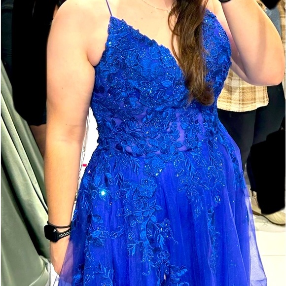 ellie wilde Dresses & Skirts - Prom Dress